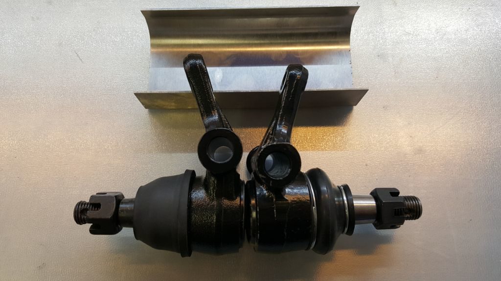 90-05 Mazda Miata Bauer Extended Front Lower Ball Joints