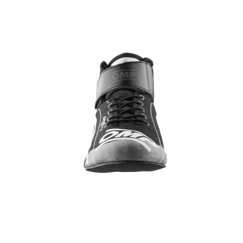 ONE EVO FX SHOES FIA 8856-2018